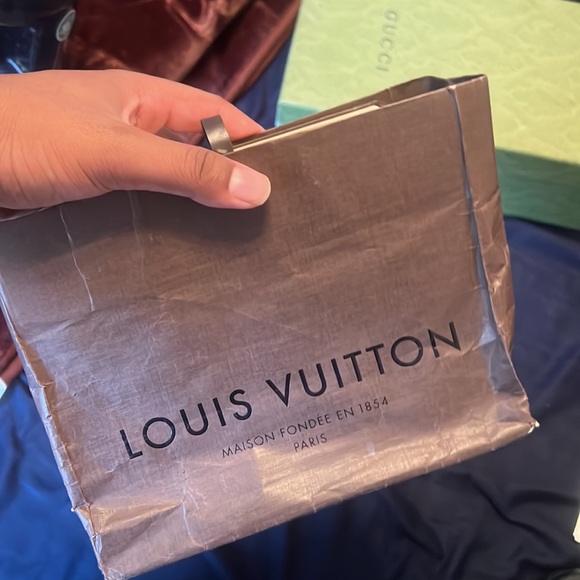 Louis Vuitton belt - Picture 7 of 9